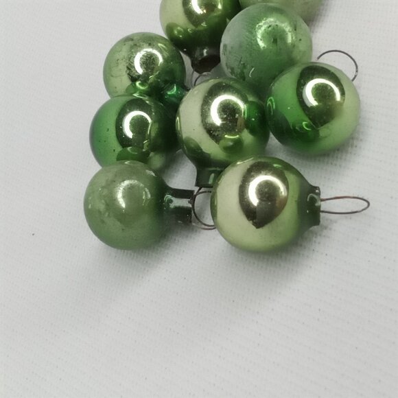 MCM Christmas Ornament Set Of 9 Feather Tree Green Glass Shiny Brite 1950s - Picture 5 of 7